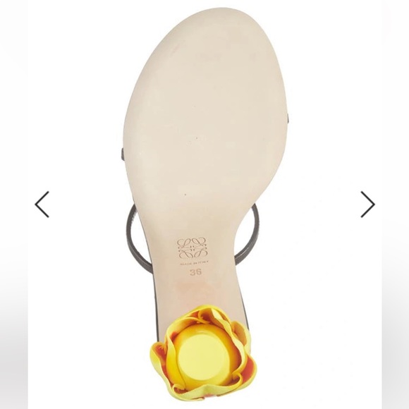 Loewe Tulip Leather Sandals - Picture 9 of 11